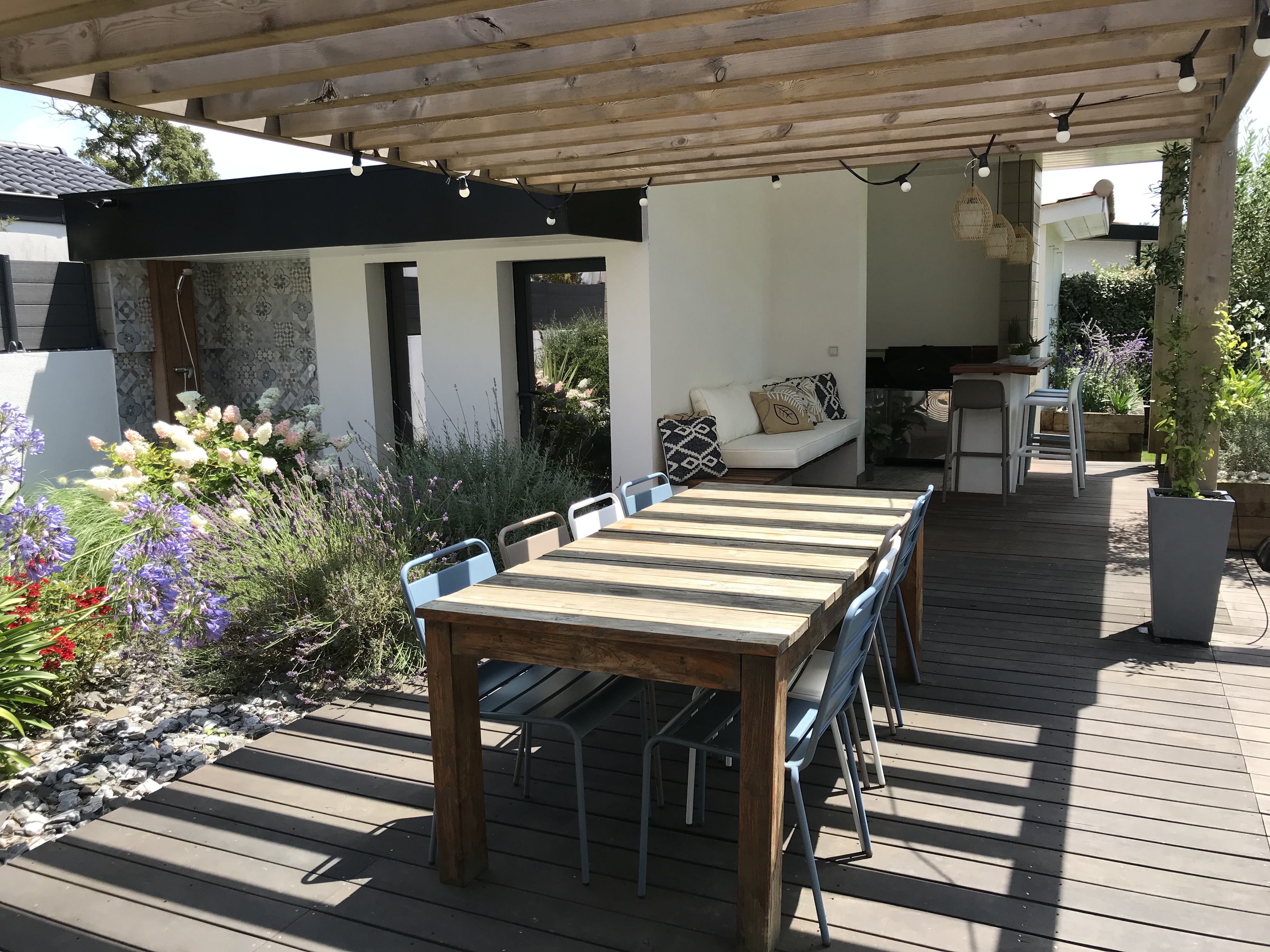 Pool House sous les pins par architecte Sophie Cordier